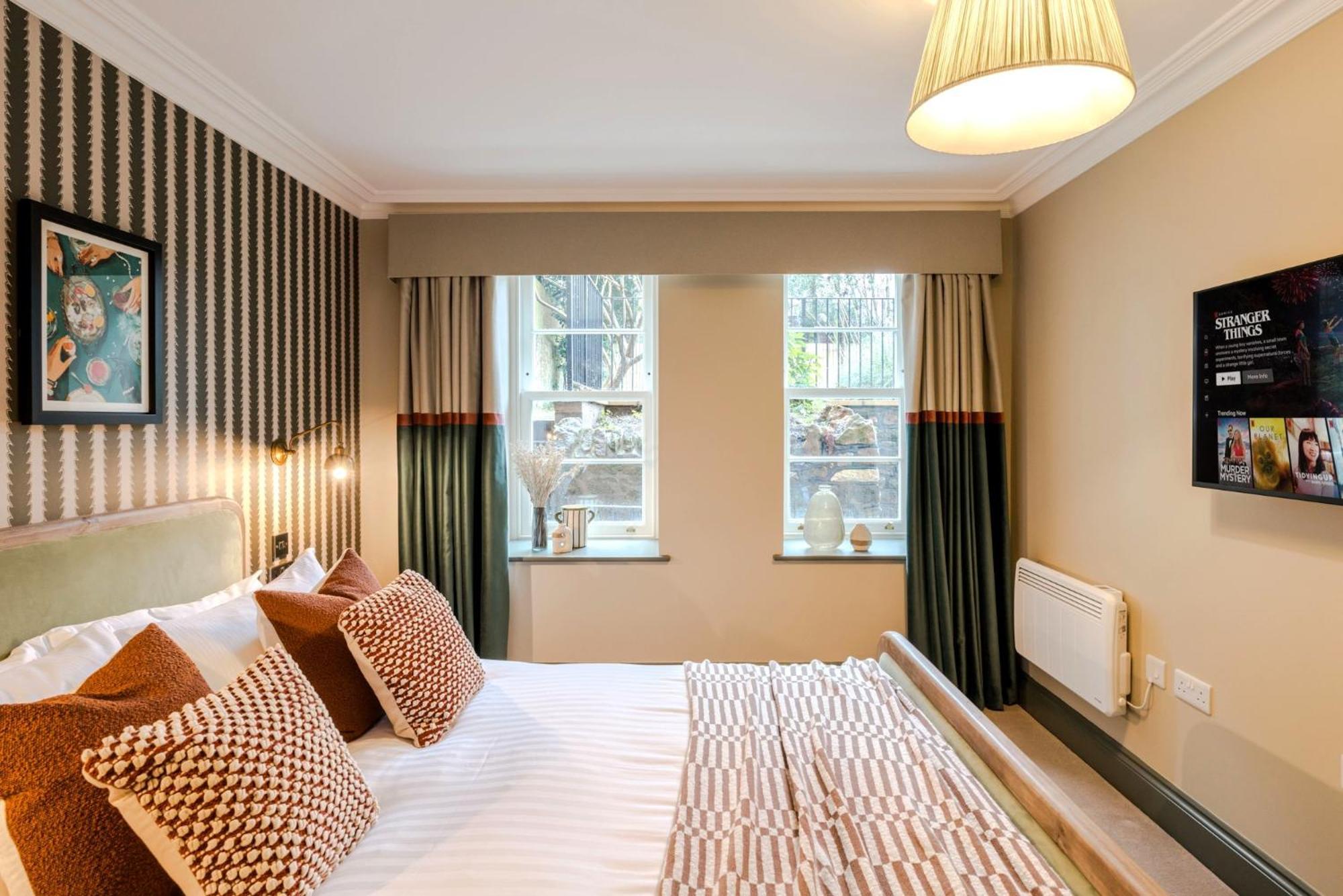 Pembroke House I Your Apartment Bristol Ngoại thất bức ảnh